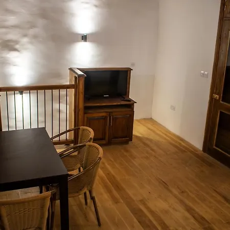 αρχοντικό αλεξάνδρου *